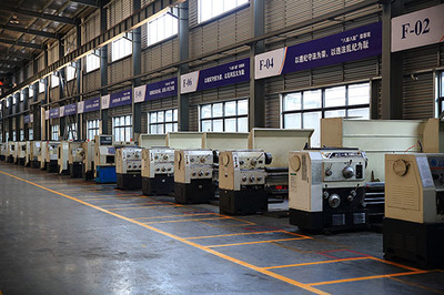 配備了漢力達(dá)液壓設(shè)備的水壩閘門為全國(guó)各地的水利工程添磚加瓦